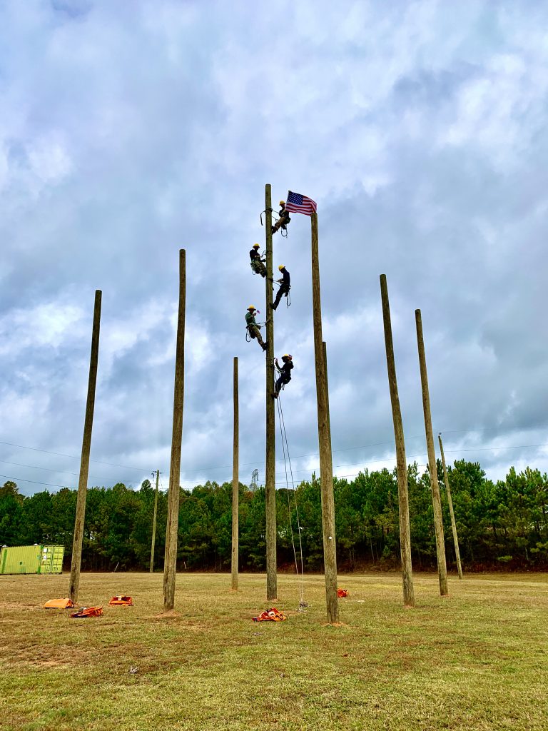 linemen at work