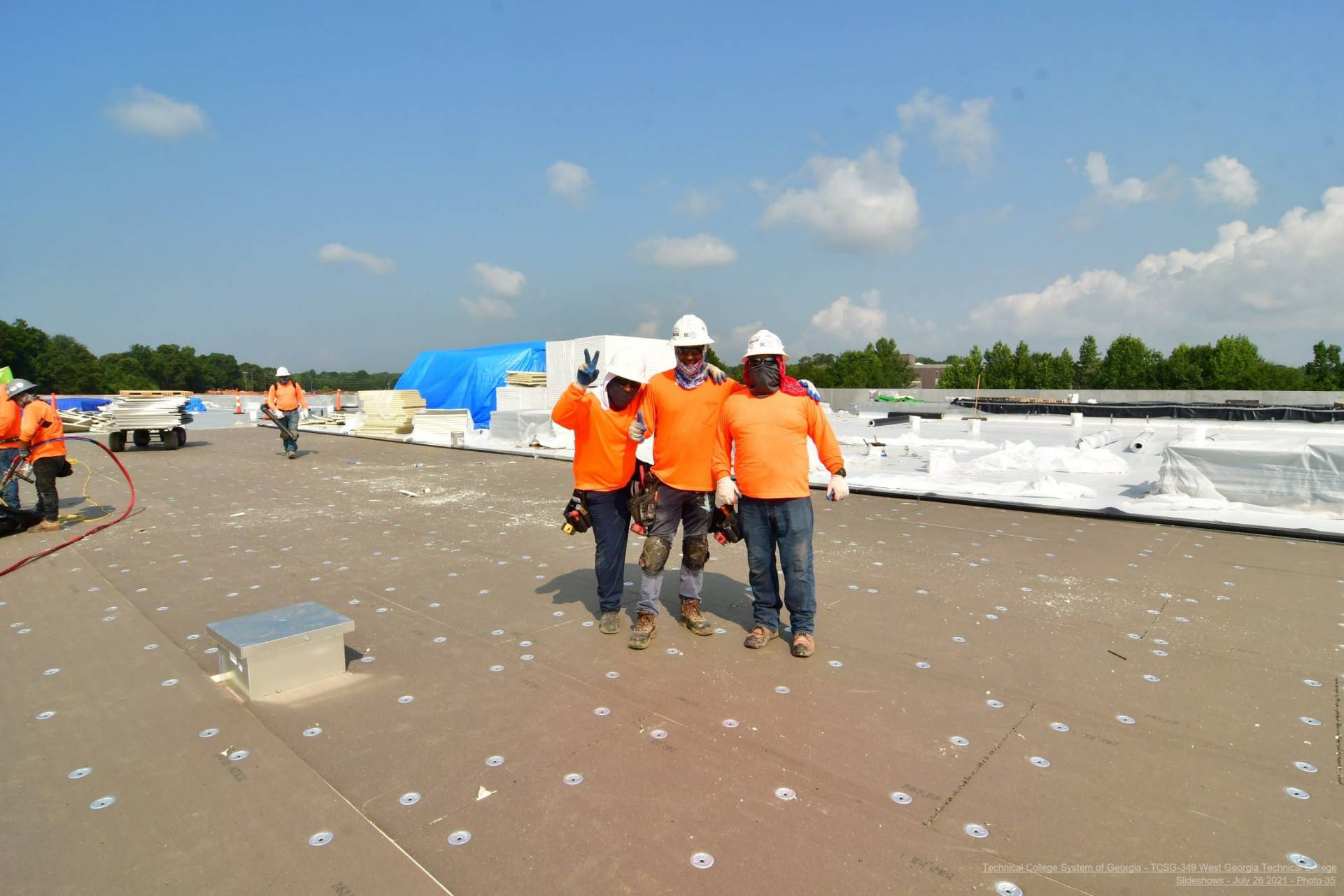 roof workers